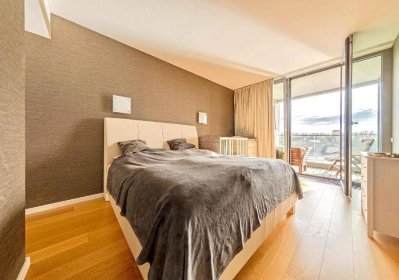 Ferienwohnung No1 Dream View Pressburg Exterior foto